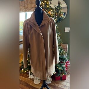 Lands End wool blend coat. NWT.